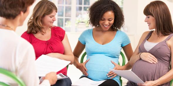 Women in antenatal class